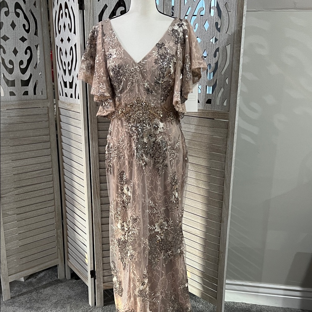 Mac Duggal Embroidered Trumpet Gown